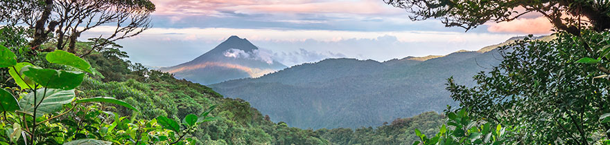 Sonnenaufgang im Monteverde Nationalpark