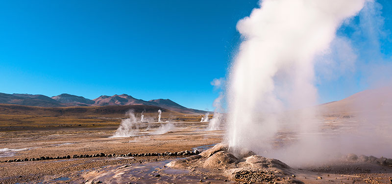 Das Geysirfeld von El Tatio erstreckt sich über 30 Quadratkilometer