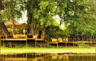 Riverside Kanga Camp