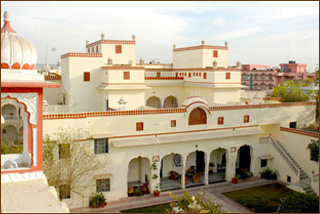 schönes Hotel in der Innenstadt von Jaipur