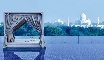 Hotel mit Blick auf das Taj Mahal in Agra