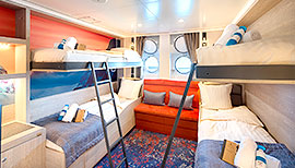 Kabinenausstattung 4er Kabine auf dem Kreuzfahrtschiff Hondius