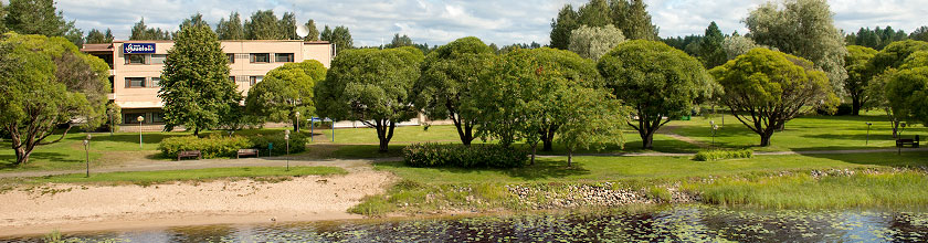 Hotel Puustelli in Lieksa direkt am Fluss Lieksanjoki