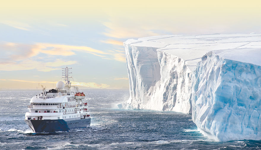 Kajaktour vor Eisbergen auf South Georgia