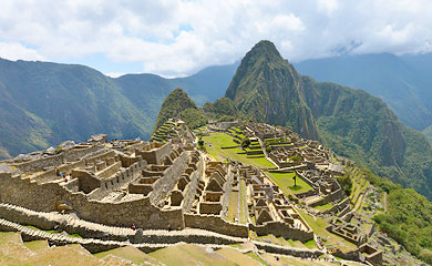 Machu Picchu, auf Quechua 