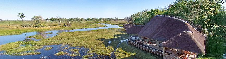Lodge auf einer Insel im Okavango-Delta