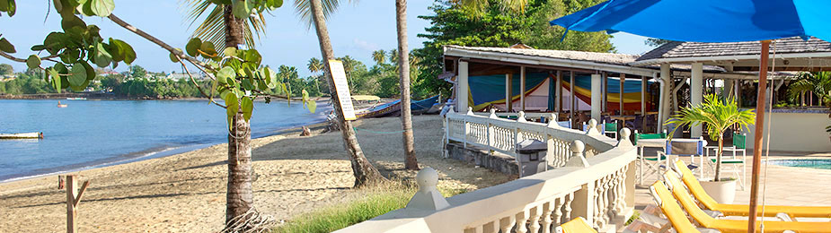 Strand des Starfish Tobago Resort auf Tobago