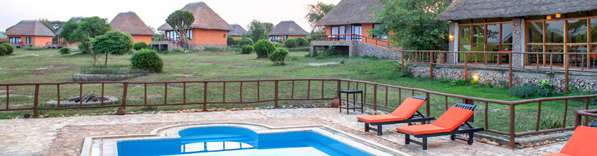 schöne Lodge im Queen Elizabeth National Park