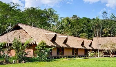 Reihenbungalows der Lodge